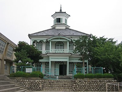 増穂町民俗資料館 増穂町民俗資料館